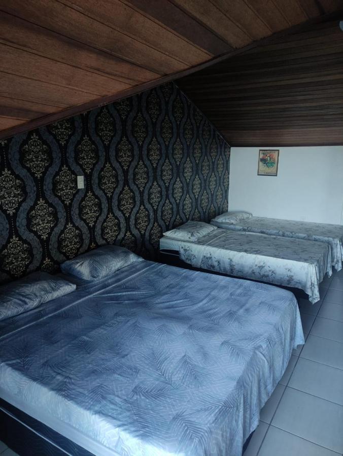 Pensão Bravo House